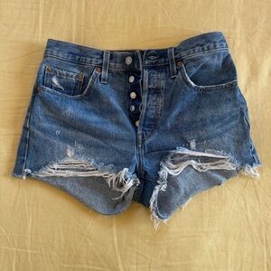 Levi’s Distressed Women Shorts